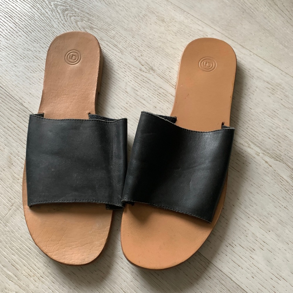 BDG Black Leather Slide Sandals with Tan Footbed